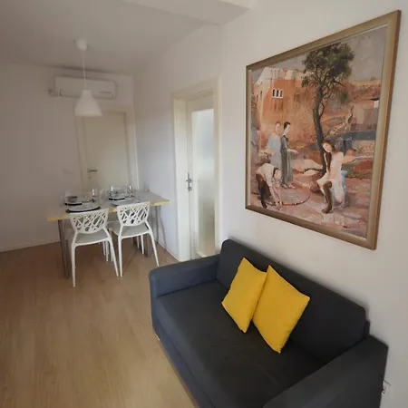 Apartamento Karmen Maria